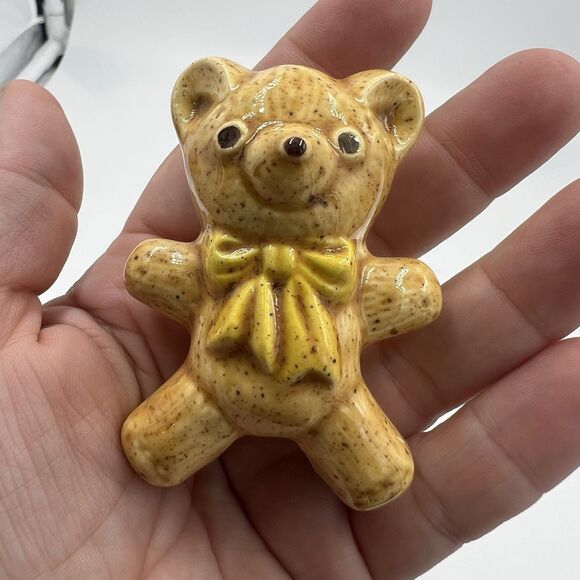 Rare Vintage Macrame Ceramic Bead Baby Bear Brown Yellow Bow Figurine Stuffy - Picture 3 of 7